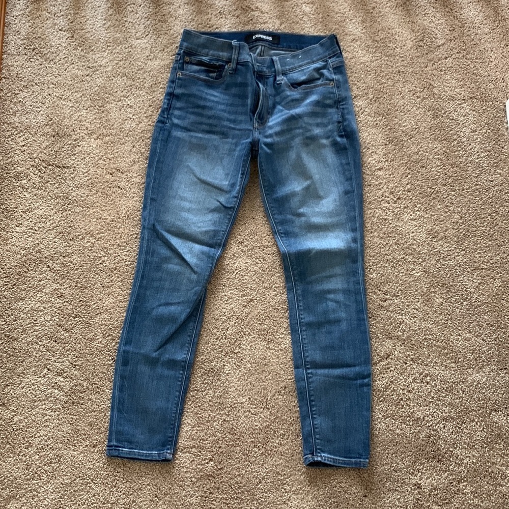 Express Jeans - Picture 2 of 3